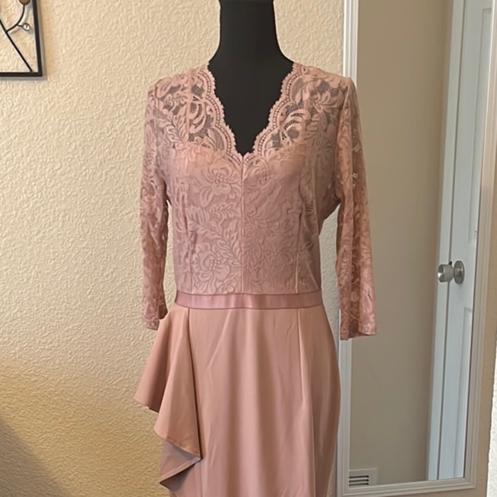 Elegant Pink Lace Dress by Missmay